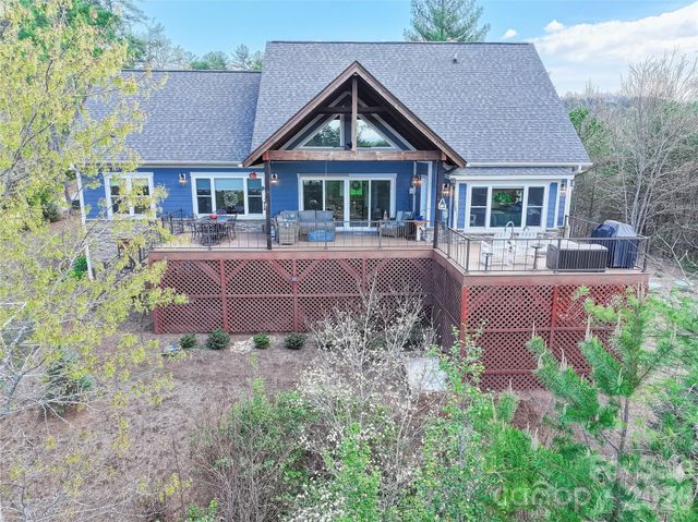 1103 River Ridge Way, Lenoir, NC 28645