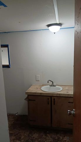 905 E Sears Street, Denison, TX 75020