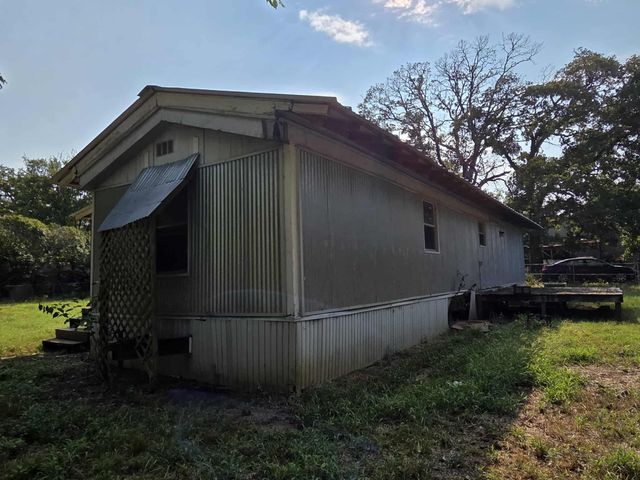 905 E Sears Street, Denison, TX 75020