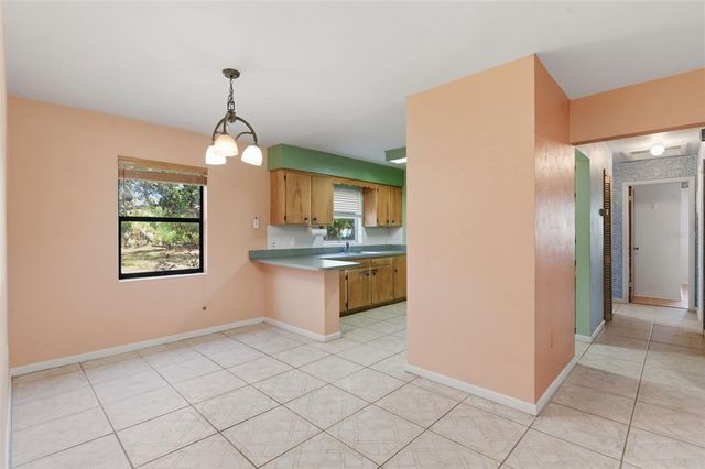 1715 W OVERPAR DRIVE, Tampa, FL 33612