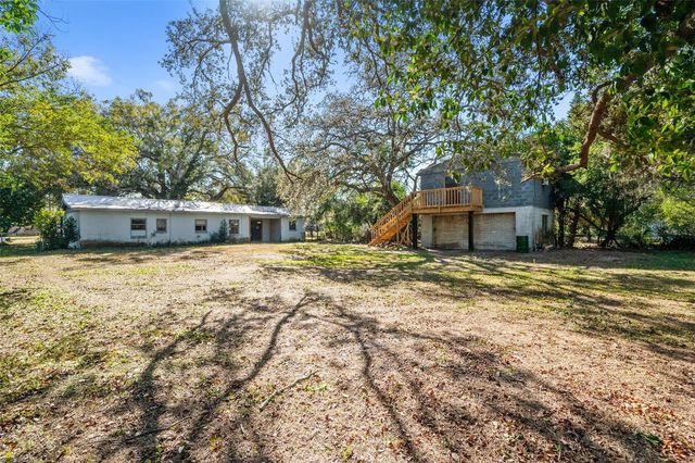 1715 W OVERPAR DRIVE, Tampa, FL 33612