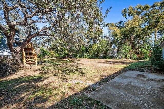 1715 W OVERPAR DRIVE, Tampa, FL 33612