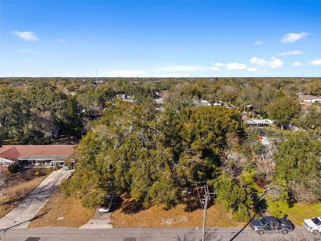 1715 W OVERPAR DRIVE, Tampa, FL 33612