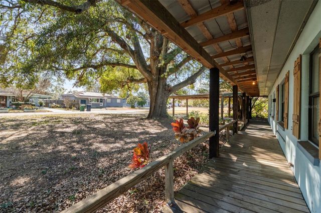 1715 W OVERPAR DRIVE, Tampa, FL 33612