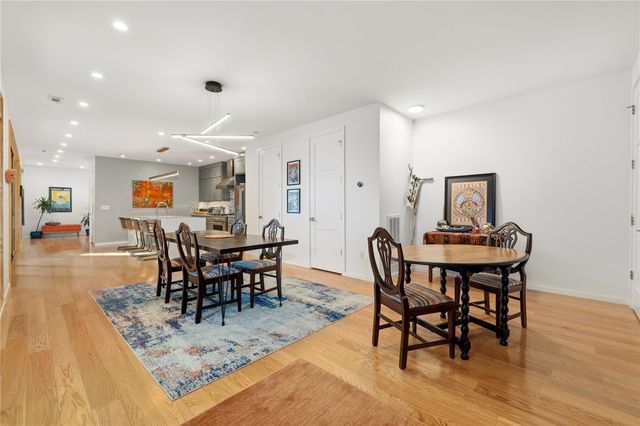 632 Bella Vista Road, Bentonville, AR 72712