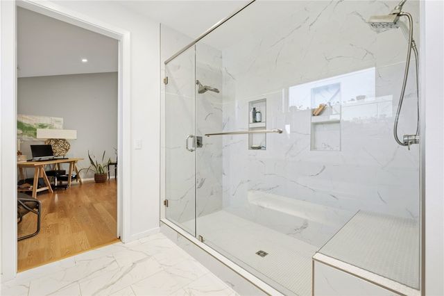 632 Bella Vista Road, Bentonville, AR 72712