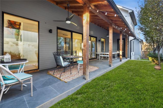 632 Bella Vista Road, Bentonville, AR 72712