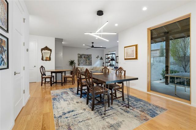 632 Bella Vista Road, Bentonville, AR 72712