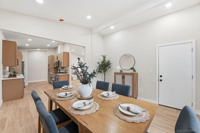 2565 Hopkins St, San Diego, CA 92139