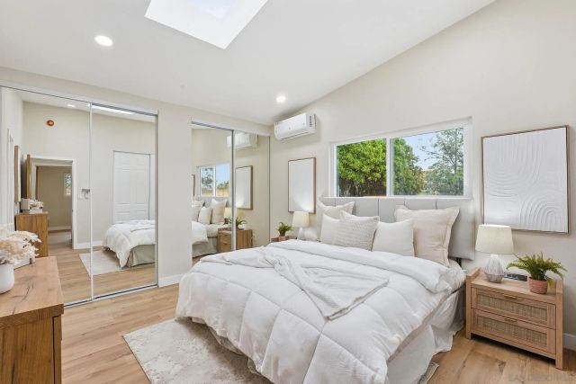 2565 Hopkins St, San Diego, CA 92139