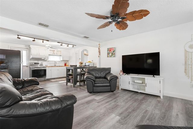 4310 COMMERCIAL STREET, Port Charlotte, FL 33953