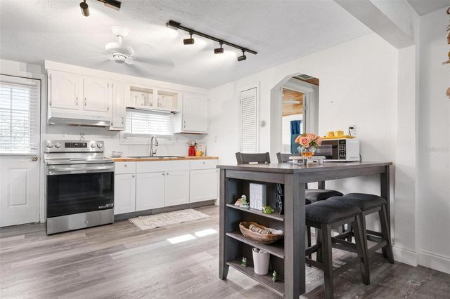 4310 COMMERCIAL STREET, Port Charlotte, FL 33953