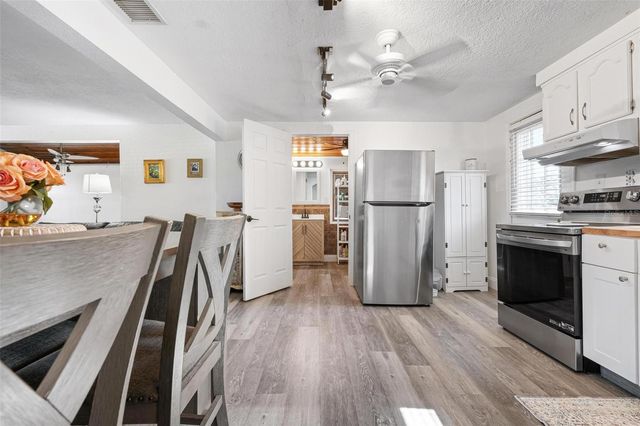 4310 COMMERCIAL STREET, Port Charlotte, FL 33953