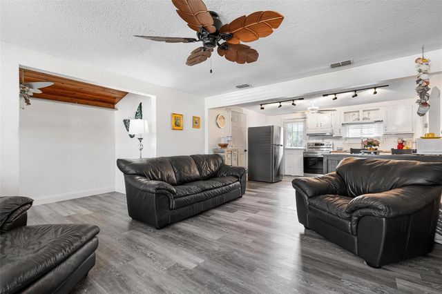 4310 COMMERCIAL STREET, Port Charlotte, FL 33953