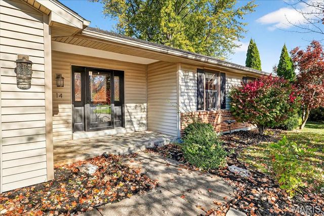 14 Horizon Drive, St Peters, MO 63376