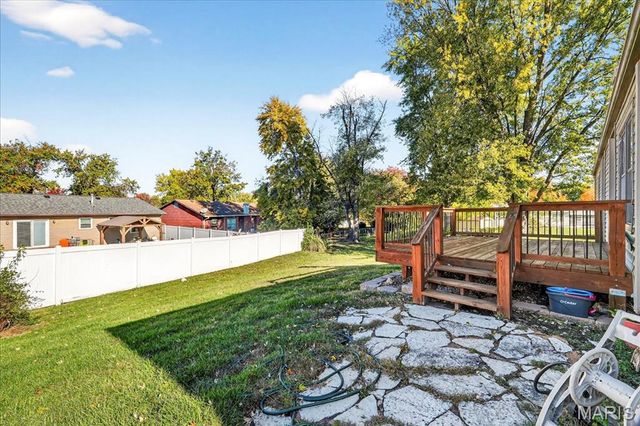 14 Horizon Drive, St Peters, MO 63376