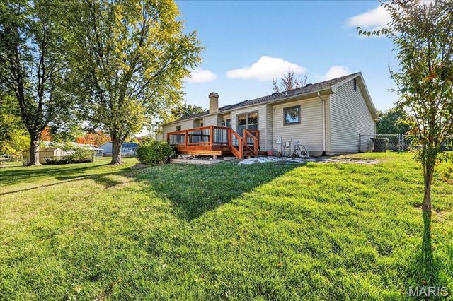 14 Horizon Drive, St Peters, MO 63376