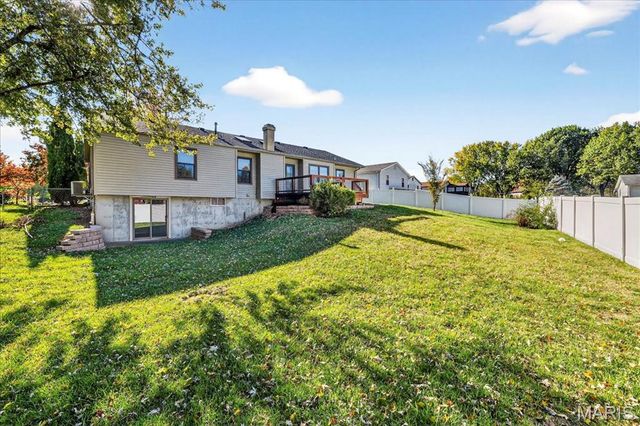 14 Horizon Drive, St Peters, MO 63376