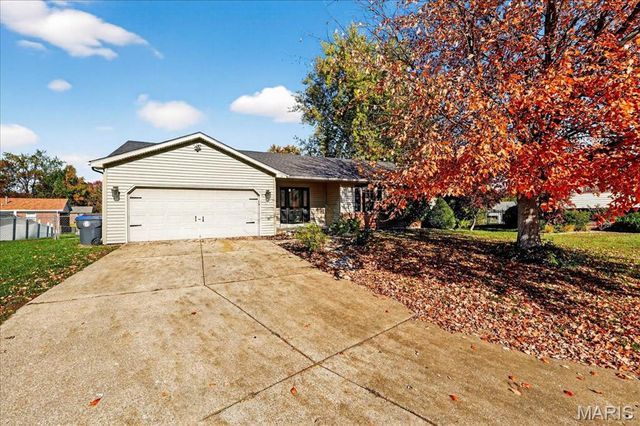 14 Horizon Drive, St Peters, MO 63376