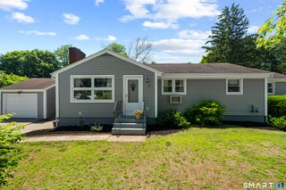 6 Castle View Drive, Chester, CT 06412
