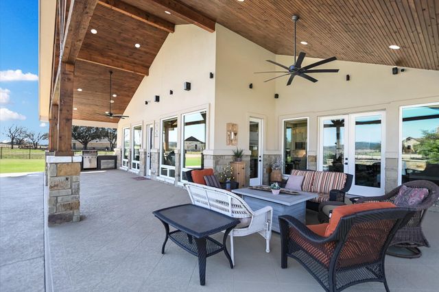 106 Rangeway CIR, Kingsland, TX 78639