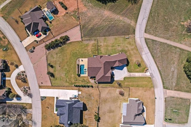 106 Rangeway CIR, Kingsland, TX 78639