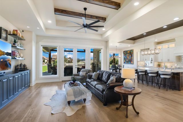 106 Rangeway CIR, Kingsland, TX 78639