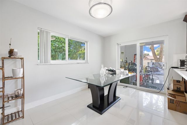 9902 NW 20th Street, Coral Springs, FL 33071