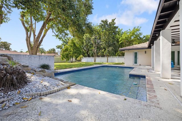 9902 NW 20th Street, Coral Springs, FL 33071