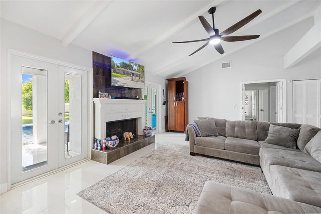 9902 NW 20th Street, Coral Springs, FL 33071