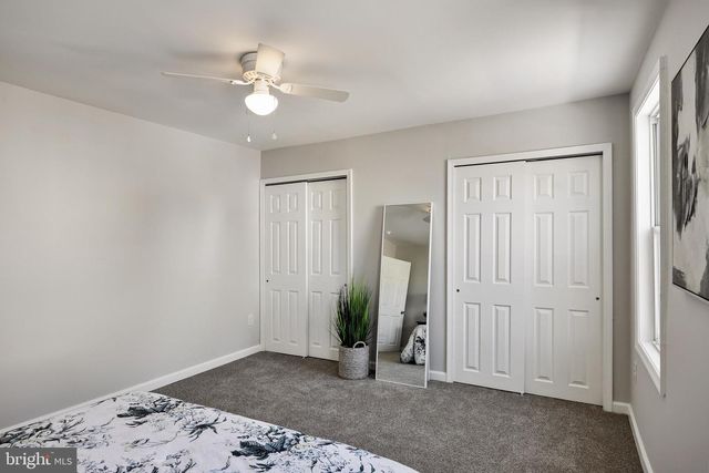 28 W GREENWOOD AVE, Oaklyn, NJ 08107