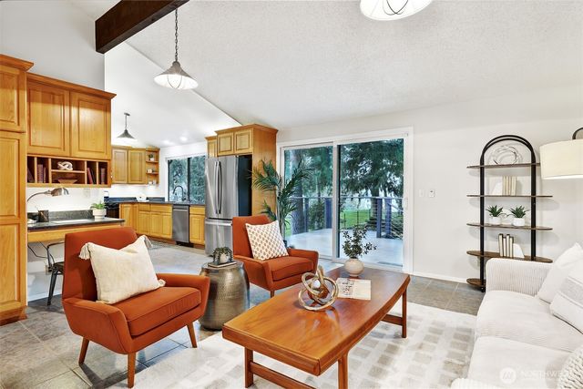 14727 SE 145th Place, Renton, WA 98059