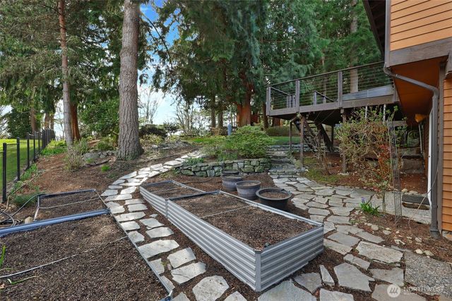 14727 SE 145th Place, Renton, WA 98059