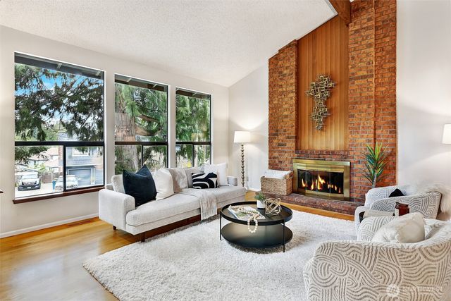 14727 SE 145th Place, Renton, WA 98059