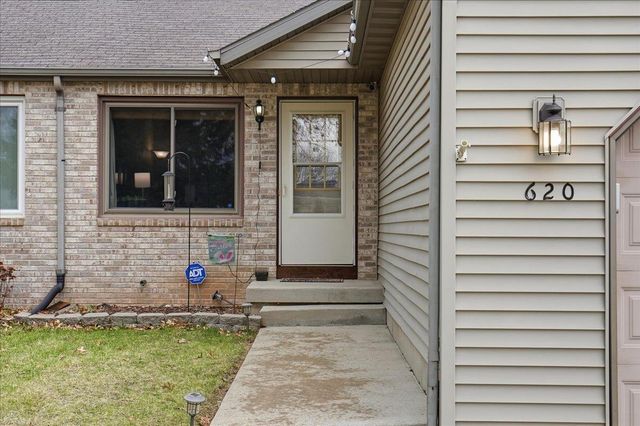 620 Constitution Lane, Deforest, WI 53532