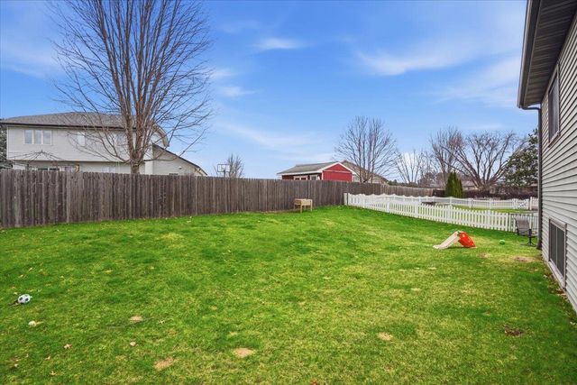 620 Constitution Lane, Deforest, WI 53532