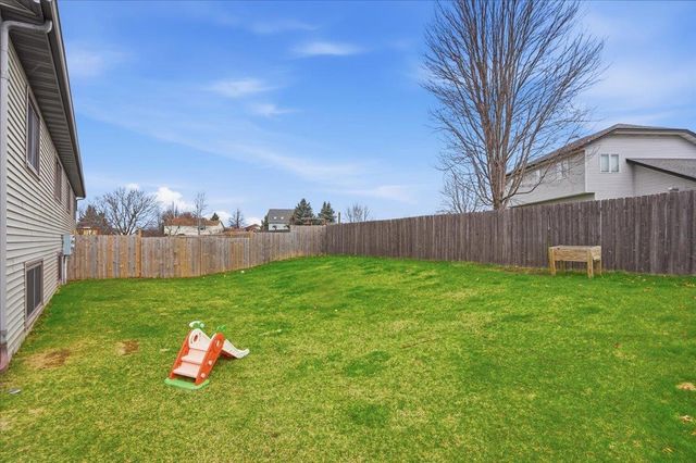 620 Constitution Lane, Deforest, WI 53532