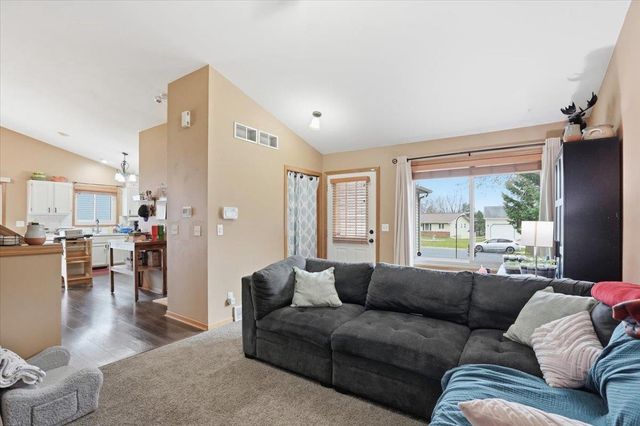620 Constitution Lane, Deforest, WI 53532