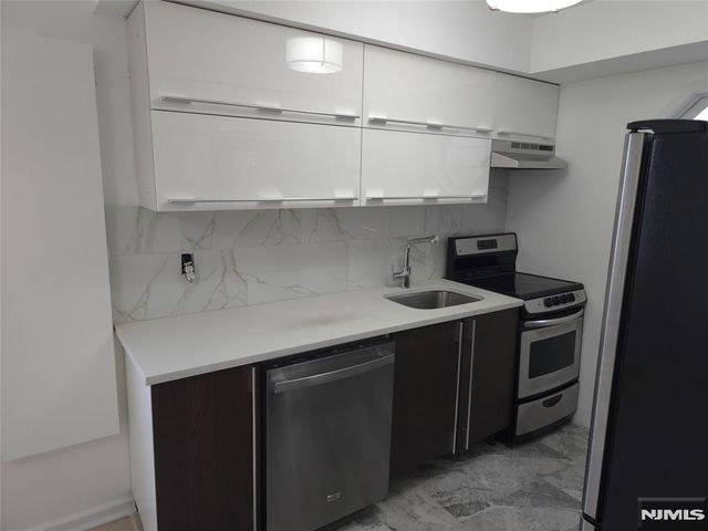 6715 Polk Street 7, West New York, NJ 07093