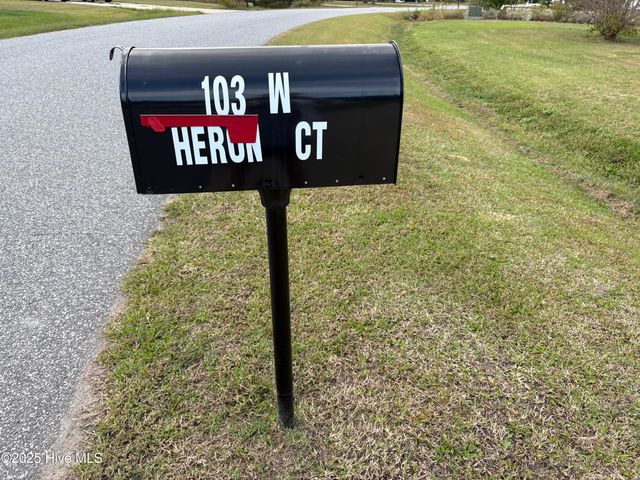 103 W Heron Court, Elizabeth City, NC 27909