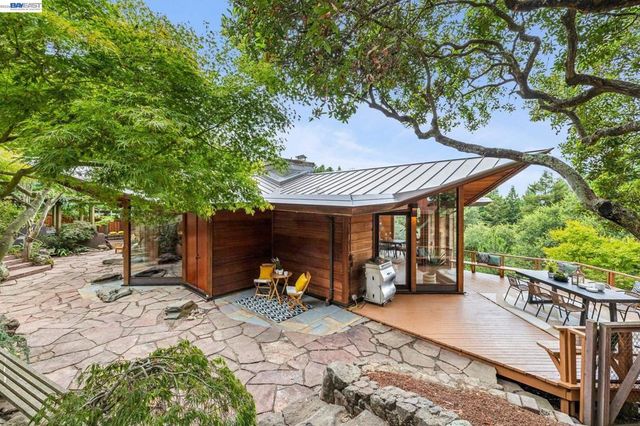 760 WILDCAT CANYON ROAD, Berkeley, CA 94708