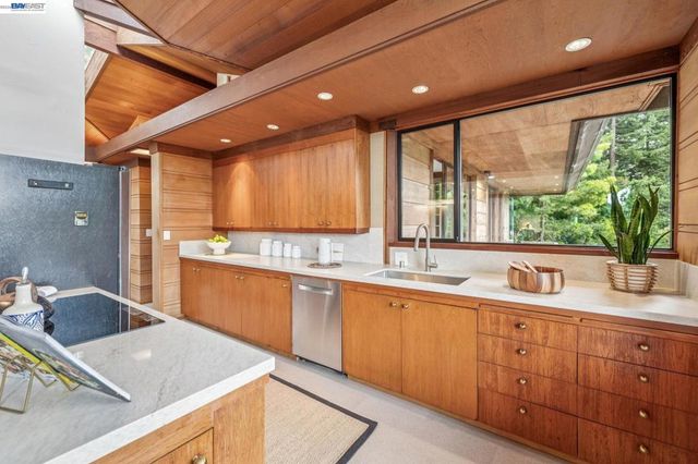 760 WILDCAT CANYON ROAD, Berkeley, CA 94708