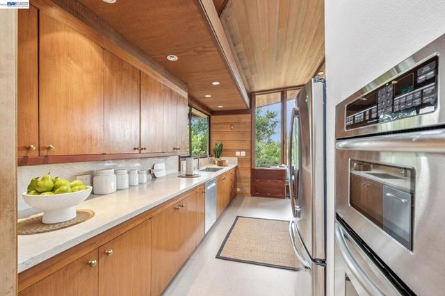760 WILDCAT CANYON ROAD, Berkeley, CA 94708