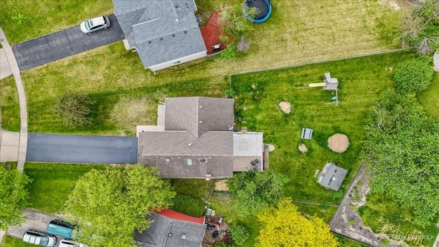 1314 Aspen Court, Elgin, IL 60120