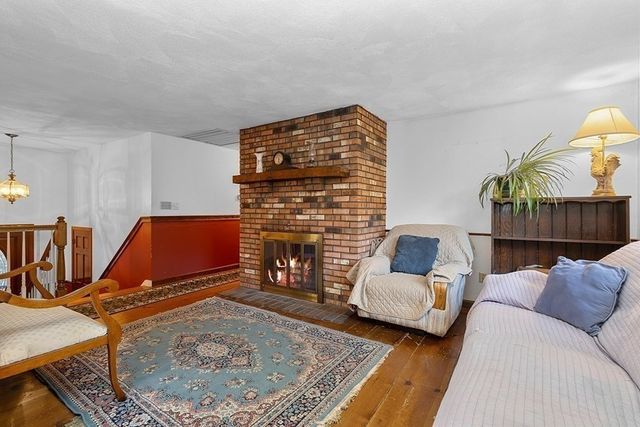 56 Alton Rd, North Attleboro, MA 02760