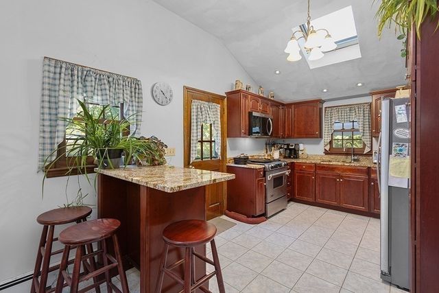 56 Alton Rd, North Attleboro, MA 02760