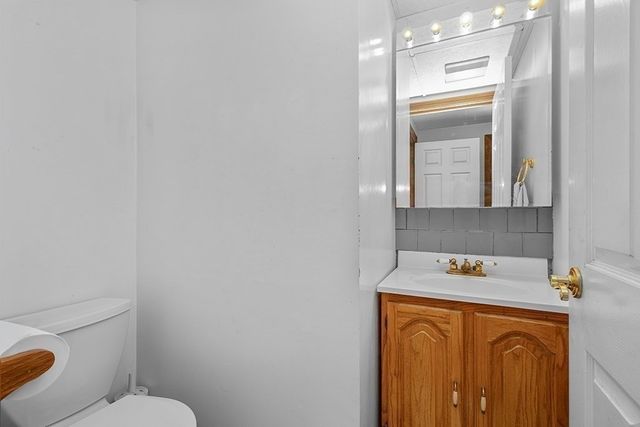 56 Alton Rd, North Attleboro, MA 02760