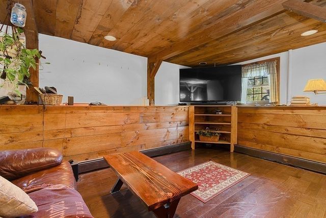 56 Alton Rd, North Attleboro, MA 02760