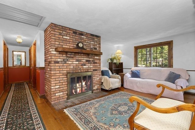 56 Alton Rd, North Attleboro, MA 02760