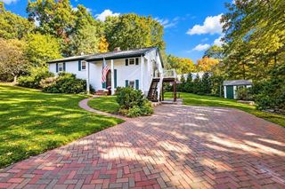 56 Alton Rd, North Attleboro, MA 02760